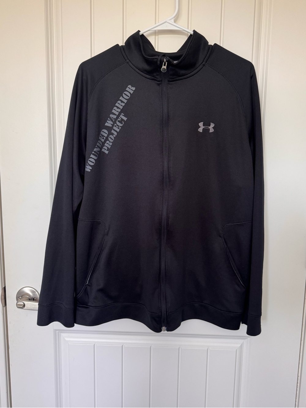 Under Armour Wounded Warrior Project Full Zip Jacket Large Black